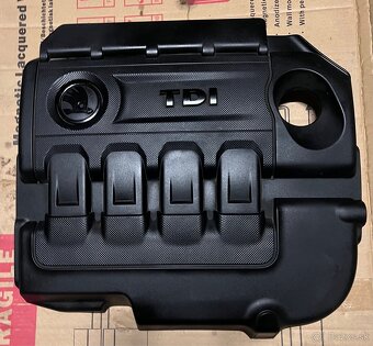 Audi Q3 TDI kryt motora - 4