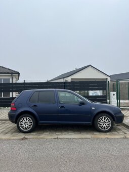 Volkswagen Golf 1.6sr 74kw - 4