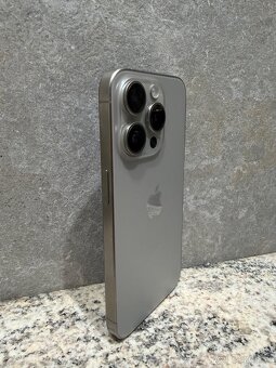 Apple iPhone 15 Pro 256gb Natural Titanium - 4