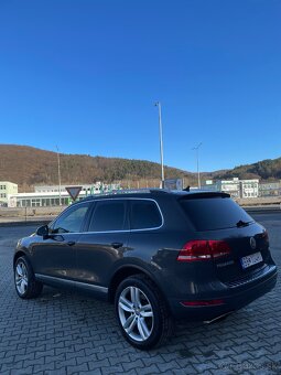 Volkswagen Touareg II  Nová STK / EM - 4