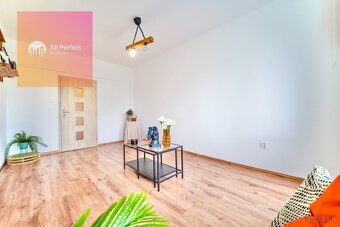 Predaj 2 izbový byt s balkónom v Seredi s dlhodobým nájomcom - 4