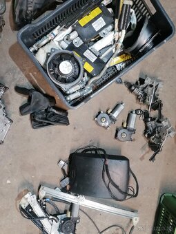 Rozpredám bmw x5 e53 - 4