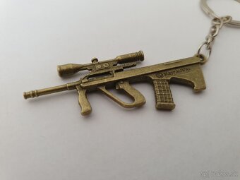 Kľúčenky v tvare strelnej zbrane 1 - 4