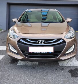 Hyundai i30 , combi, hneda metalíza ,2013, km: 123000 - 4