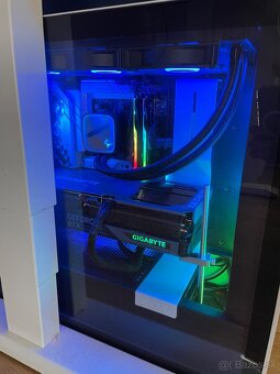 Predam pc 7800X3D RTX 4080 - 4