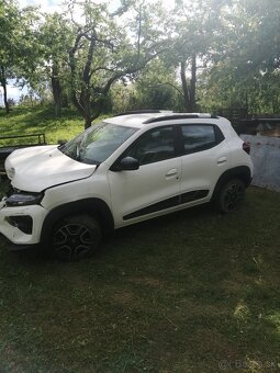 Dacia Spring - Havarovaná - 4