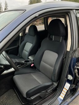 Subaru Legacy 2.5 benzín - 4