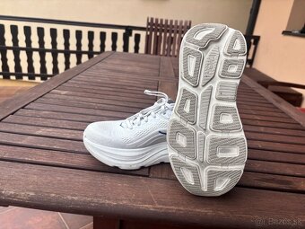 Hoka Bondi 9 - 4