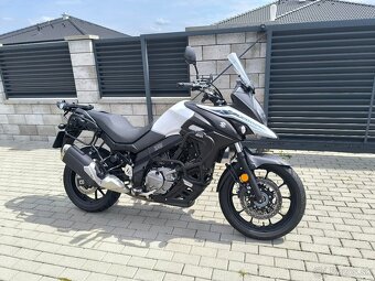 SUZUKI DL650A V-Strom / 4000 KM / 1. majiteľ / 2022 - 4