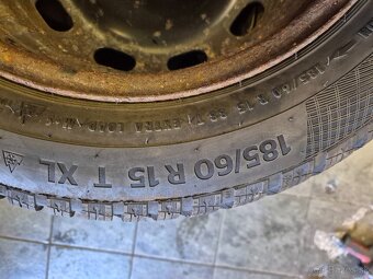 Predam zimne pneu 4x 185/60R15 Continental - 4
