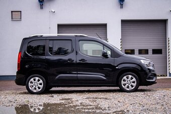 Opel Combo Life 1.2 Turbo 7-miestne - 4