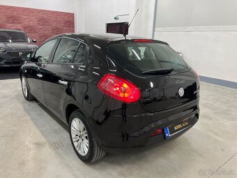 Fiat Bravo II 1.4 T-jet 88kw 2012 výhrev sedadiel nebúrané - 4