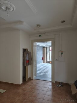 Prenájom obchodného priestoru v centre Trenčína - 4