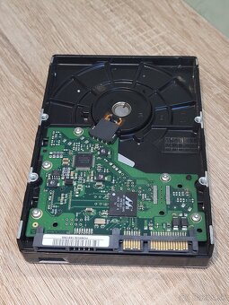 3,5" HDD Samsung 250GB, model HD252HJ, 7200 rpm - 4