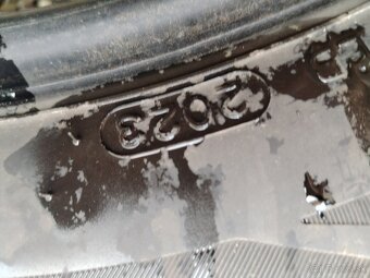 Predám Zimne gumy - 4