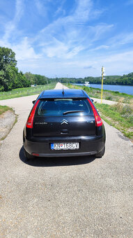 Citroën C4 1.4i, 65 kW – hatchback s klímou a tempomatom - 4