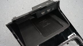 Interérové časti Seat Leon - 4