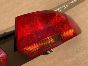 67# Audi A3 8P Sportback 8P49450956 -Zadné ľavé pravé svetlo - 4