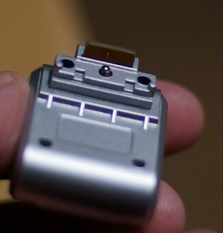 Sony nex blesk + adapter - 4