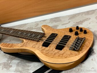 Vymenim za basu/gitaru Yamaha TRB1006J 6strunova basgitara - 4