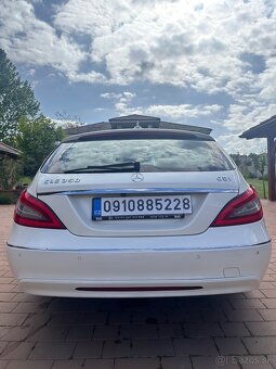Mercedes CLS - 4
