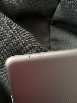 iPad 5. gen 32gb cellular - 4