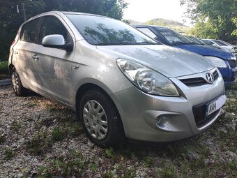 Hyundai i20, 1.majiteľ, kúpený na Slovensku - 4