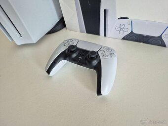 PS5 s mechanikou (CFI-1016A) - 4