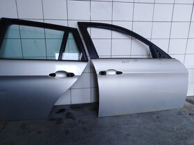BMW E90 E91 dvere - 4