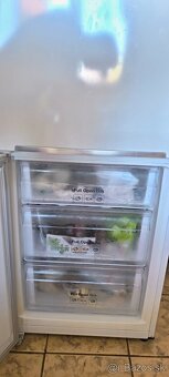 Samsung RB29FSRNDWW True no frost - samoodmrazovacia - 4