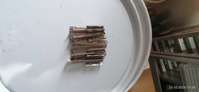 zdvihaci skladací drziak - 4