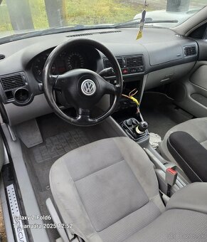 Rozpredám na diely golf 4 1.9 96kw ASZ - 4