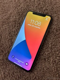 iPhone X 64GB Silver - 100% - 4