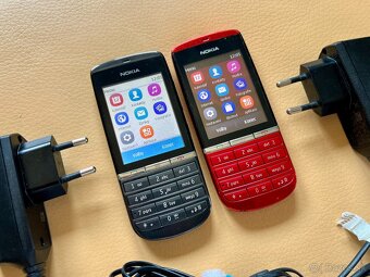 Nokia Asha 300 - 4