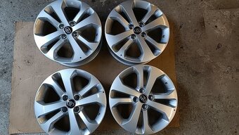 hliníkové disky R16 rozteč 4x100 mm - 4