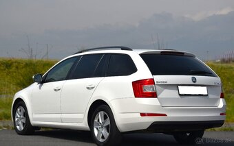 Octavia Combi 2.0 TDI Ambition DSG - 4