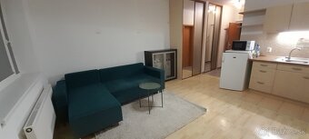 Prenájom 1 izb bytu, Chrenová, Botanická 2 - 4