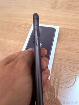 iPhone 11 s novou baterkou - 4