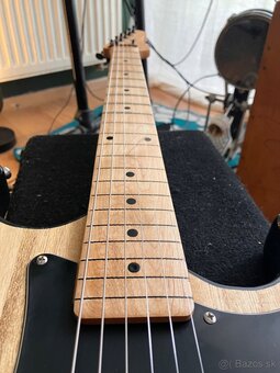 Predam elektricku custom gitaru Stratocaster - 4