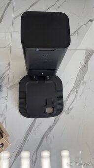 Irobot roomba i7 so stanicou - 4