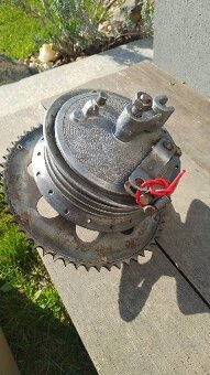 Prodám díly na jawa kývačka 250/353 a jawa 50 pionýr - 4