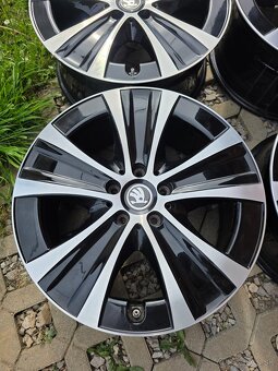 Nové 4ks 18" SKODA Superb, Kodiaq... 8J x18 ET43 - 4