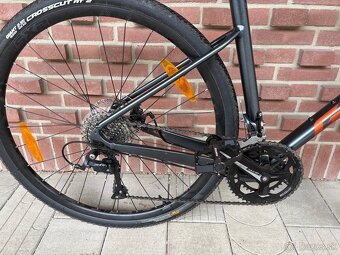P: Giant Revolt 2 Black diamond (2023) L/58 - 4