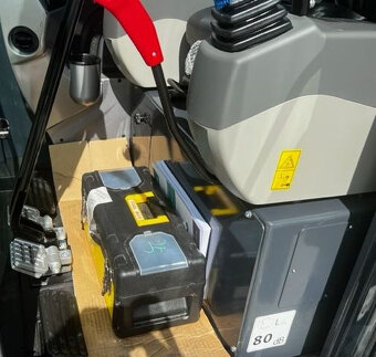SUNWARD SWE35UF DIESEL - 4