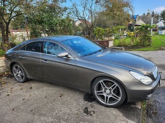 Predám alebo vymením Mercedes CLS 320 Automat za moto - 4