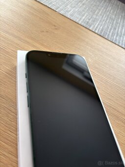 iPhone 13 , 128GB - 4