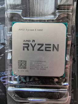 ASUS ROG STRIX B450 F GAMING II AM4 + AMD R5 1400 - 4