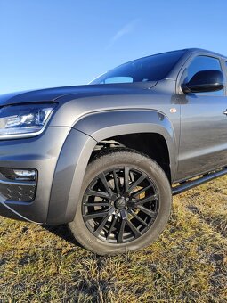 Volkswagen Amarok V6 Shadow edition - 4