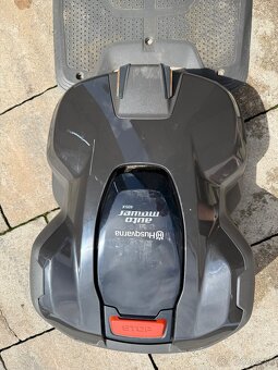 Husqvarna 405X - Robotická kosačka - 4