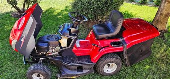Predám záhradný traktor Castel Garden XDC 140G - Mountfield - 4